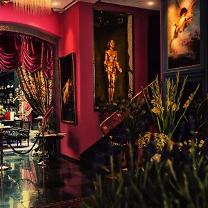 Отель Dorsia & Restaurant